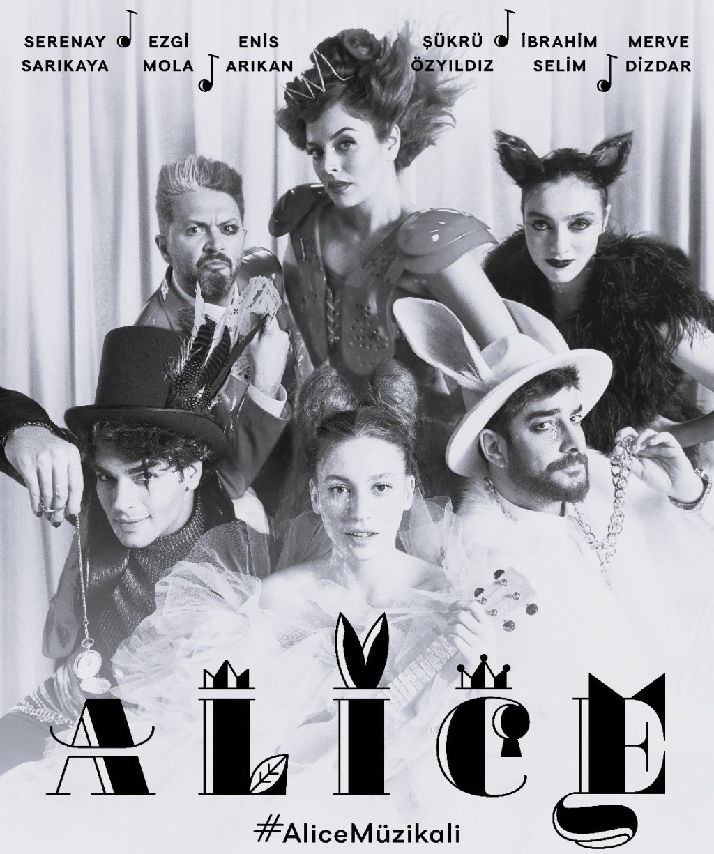 Alice Müzikali ve Benlik Sorunu